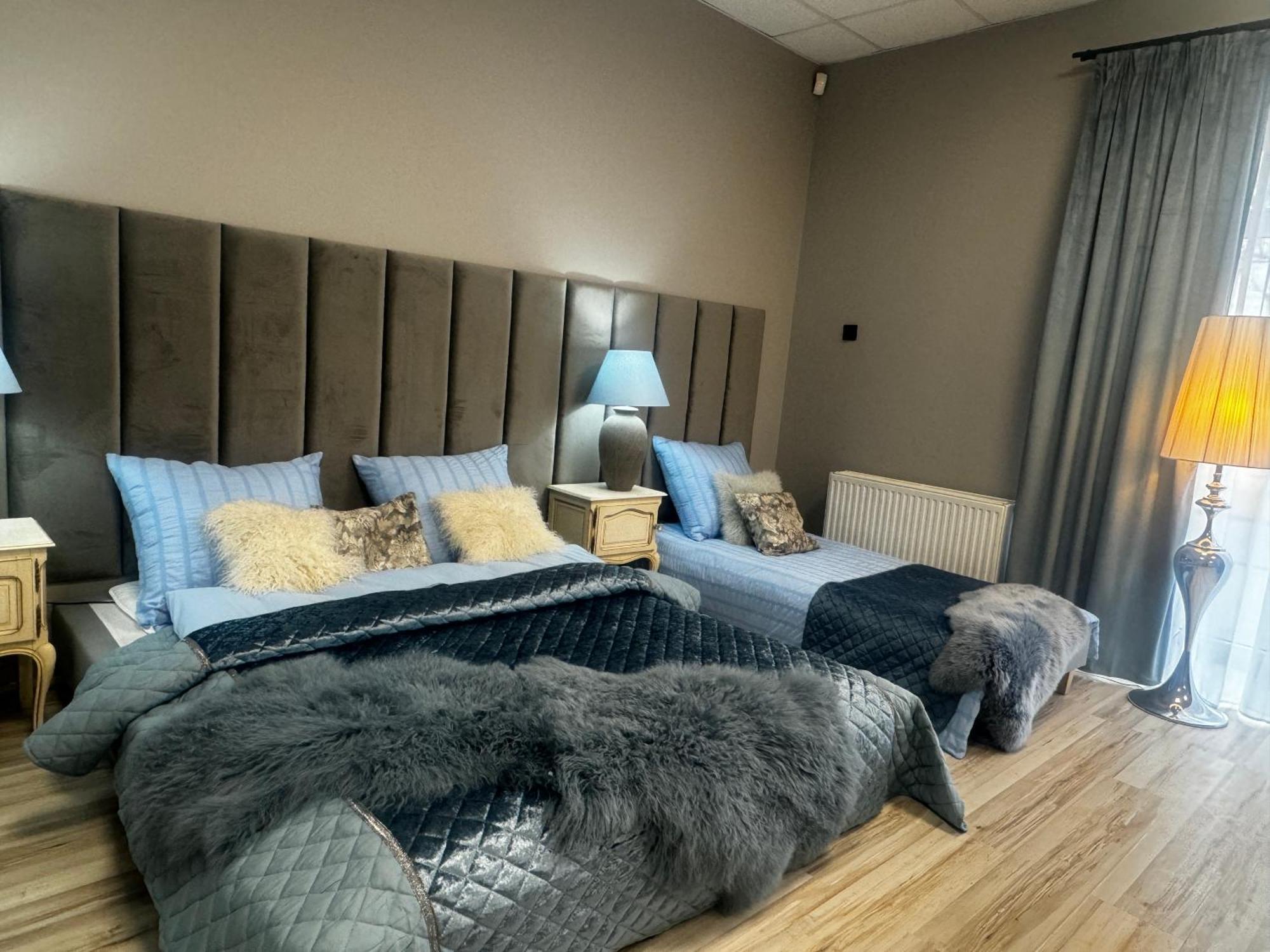 Apartamenty I Pokoje „Pod Jedynka” Konstantynów Łódzki Exterior foto