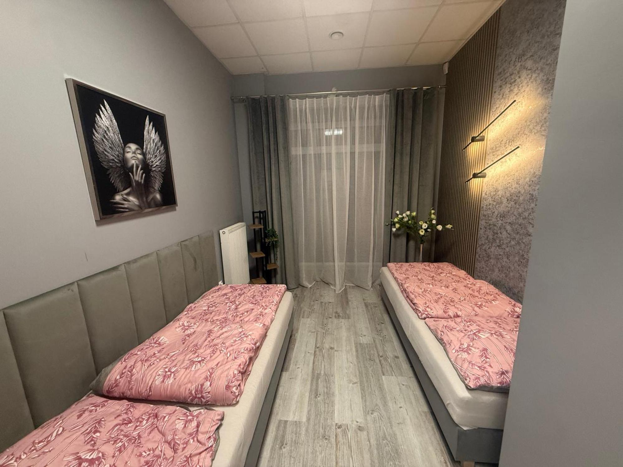 Apartamenty I Pokoje „Pod Jedynka” Konstantynów Łódzki Exterior foto
